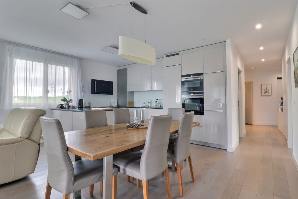 {"discarded_img":0,"scene":2}